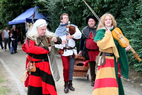Estinnes fêtes médiévales 3.jpg