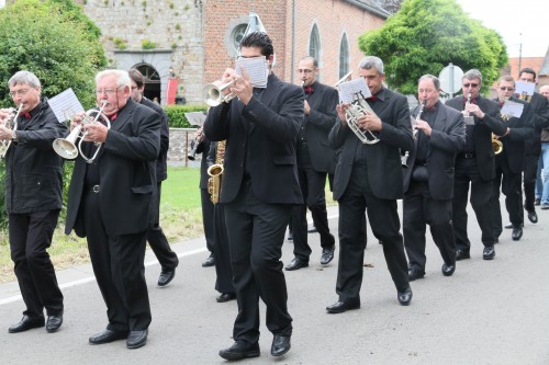 ROU procession 2.jpg
